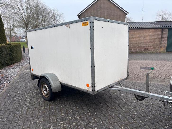 gesloten aanhanger   250x130x130 750kg ❗️❗️, Auto diversen, Aanhangers en Bagagewagens, Zo goed als nieuw, Ophalen of Verzenden