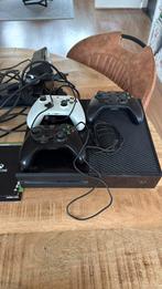 Xbox One (defecte voeding) + 3 controllers + 5 spellen, Ophalen, Zo goed als nieuw, 500 GB, Xbox One