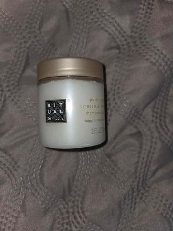 Rituals Scrub & Shampoo - Nieuw! En 4 kaarsenhouders beschikbaar voor biedingen