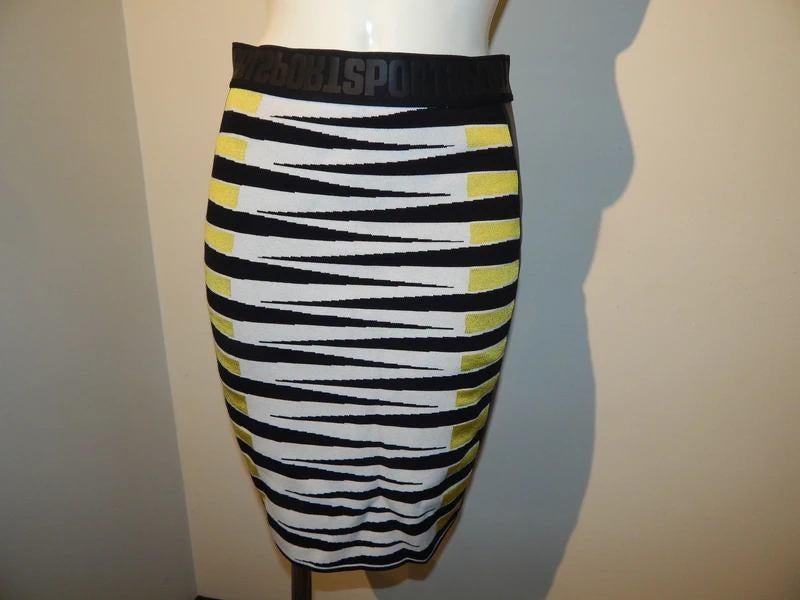 Marccain stretch rok aparte voorkant band met opdruk N2/S, Overige kleuren, Verzenden, Zo goed als nieuw, Knielengte