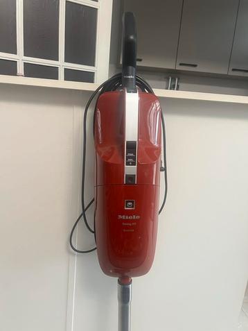 Miele Swing H1 Ecoline Stofzuiger - Rood beschikbaar voor biedingen