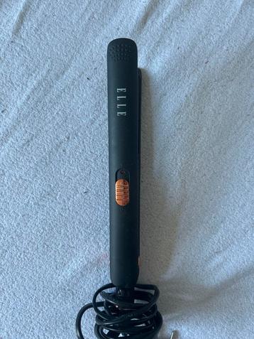 ELLE stijltang - hair straightener beschikbaar voor biedingen