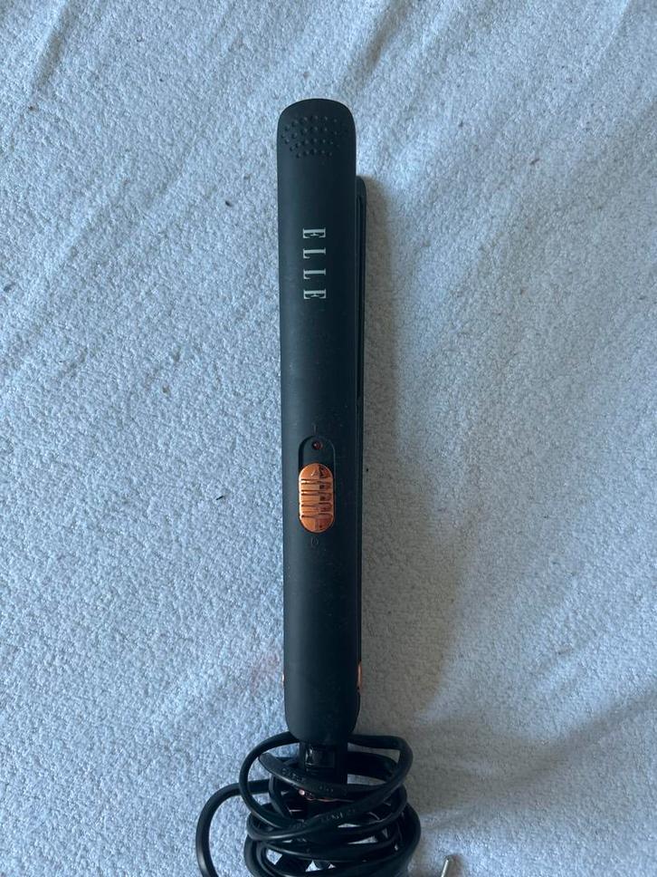 ELLE stijltang - hair straightener, Sieraden, Tassen en Uiterlijk, Uiterlijk | Haarverzorging, Zo goed als nieuw, Krultang of Stijltang