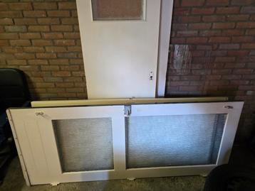 Voordeur  beschikbaar voor biedingen