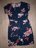 Donkerblauwe Jurk met Roze Bloemprint (L), Blauw, Maat 42/44 (L), Ophalen of Verzenden, Zo goed als nieuw