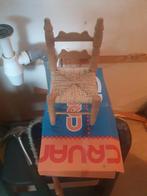 Klein Houten Poppenstoeltje, Huis en Inrichting, Stoelen, Ophalen of Verzenden