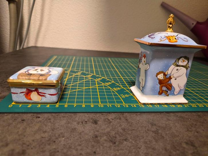 2 trinketboxes emaille Border Fine Arts Engeland genummerd, Verzamelen, Beelden en Beeldjes, Gebruikt, Ophalen of Verzenden