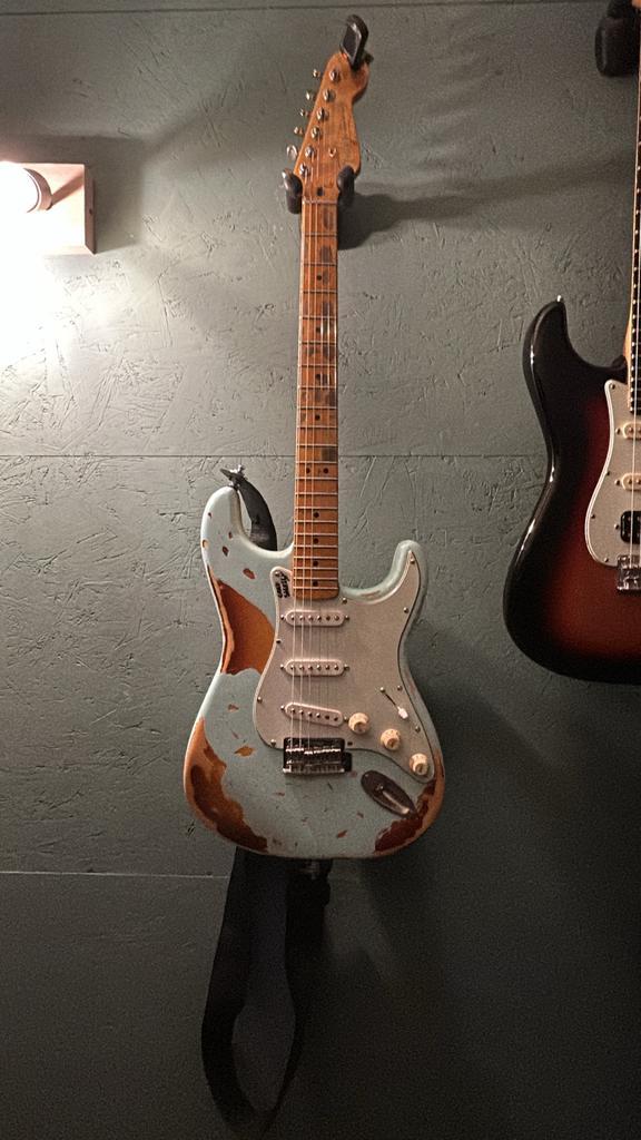 Dringend: Muzikanten Gezocht, Muziek en Instrumenten, Snaarinstrumenten | Gitaren | Elektrisch, Gebruikt, Solid body, Fender, Ophalen of Verzenden
