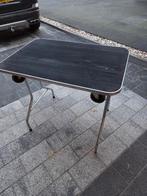 Trimtafel voor honden en katten, Ophalen