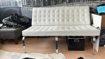 Bank Barcelona Pavillion stijl Wit (meteen halen = 60 euro) beschikbaar voor biedingen