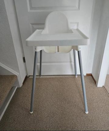 Antilop kinderstoel met blad beschikbaar voor biedingen