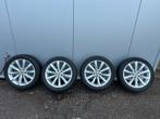 Volkswagen SILVER ALLOY velgen 17 inch, Auto-onderdelen, Banden en Velgen, Ophalen, Gebruikt, Velg(en), 17 inch