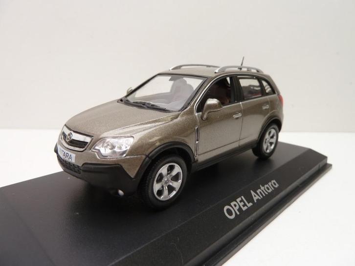 Opel Antara  '' Norev '', Hobby en Vrije tijd, Modelauto's | 1:43, Zo goed als nieuw, Auto, Norev, Ophalen of Verzenden