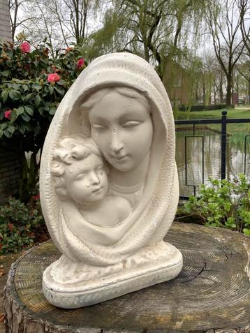 Leuk brocante Mariabeeld ❤️ Maria met kindje borstbeeld  beschikbaar voor biedingen