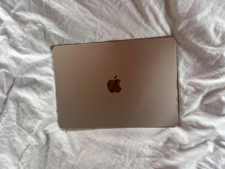 Apple macbook Air (2024), Computers en Software, Apple Macbooks, Zo goed als nieuw, MacBook Air, 13 inch, 3 tot 4 Ghz, 256 GB