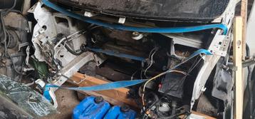 Peugeot Expert 2021, airbags met dashboard en evt. voorkop beschikbaar voor biedingen