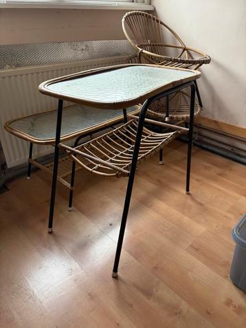 Vintage Rotan Bijzettafel Jaren '60/'70 beschikbaar voor biedingen