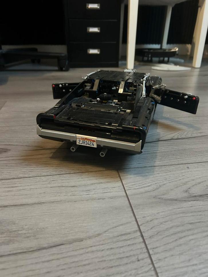 1970 Dodge Charger R/T,  Bouwauto, Hobby en Vrije tijd, Modelauto's | 1:18, Zo goed als nieuw, Auto, Overige merken, Ophalen