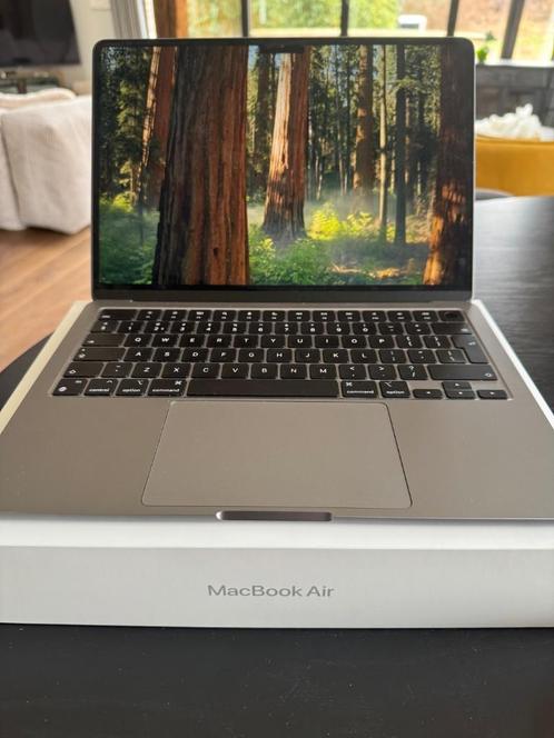 Apple MacBook Air 13" space Gray M2 16GB geheugen 512gb SSD, Computers en Software, Apple Macbooks, Gebruikt, MacBook Air, 13 inch