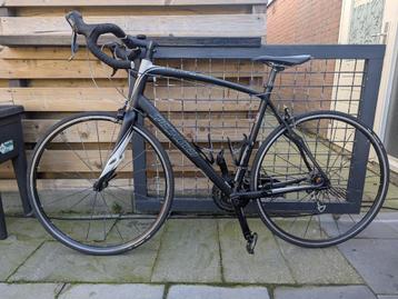 E5 Alloy Specialized Allez race fiets  beschikbaar voor biedingen