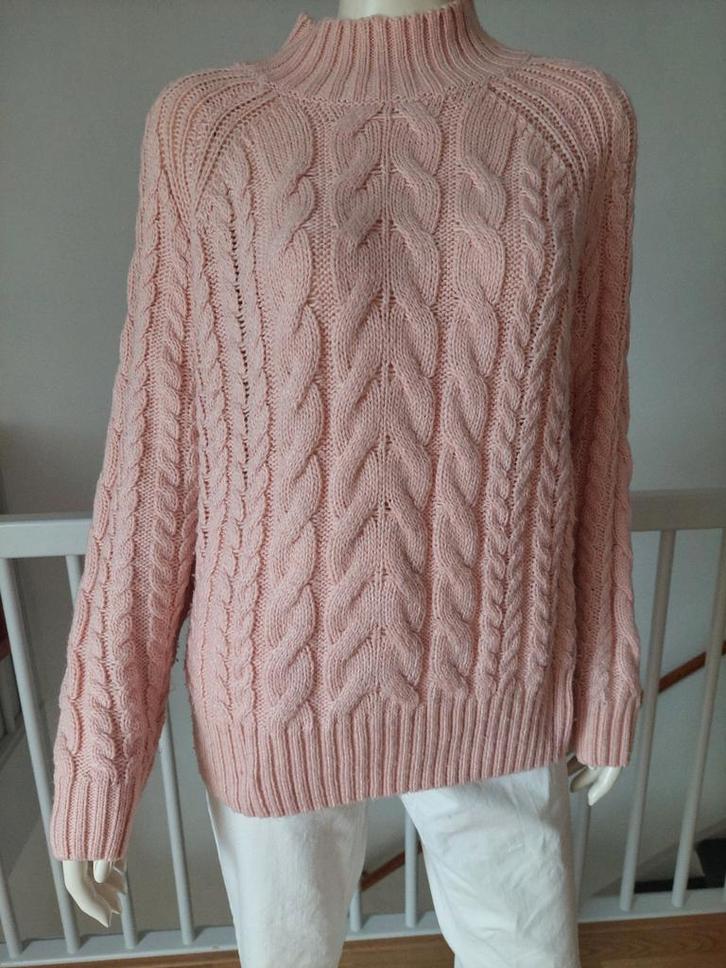 Roze kabeltrui Maat L zo goed als nieuw, Kleding | Dames, Truien en Vesten, Zo goed als nieuw, Maat 42/44 (L), Roze, Ophalen of Verzenden