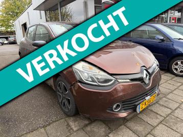 Renault Clio 0.9 TCe SCHADE beschikbaar voor biedingen