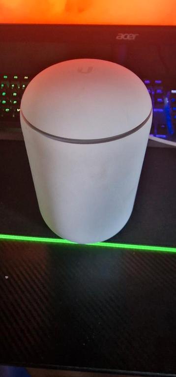Ubiquiti UniFi Dream Machine (UDM) beschikbaar voor biedingen