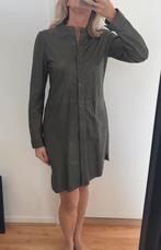 Groen leren hemdjurk IBANA maat 36, Kleding | Dames, Jurken, Ophalen of Verzenden, Maat 36 (S), Gedragen, Boven de knie