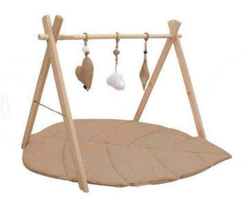 NIEUWE babygym en speelkleed set! beschikbaar voor biedingen