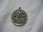 Medaillon Heilige Familie Aartsbroederschap, Verzamelen, Religie, Ophalen of Verzenden, Sieraad