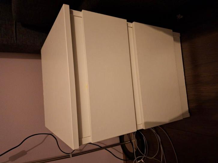Ikea Malm nachtkastje, Huis en Inrichting, Slaapkamer | Nachtkastjes, Zo goed als nieuw, 55 tot 70 cm, Minder dan 45 cm, Ophalen