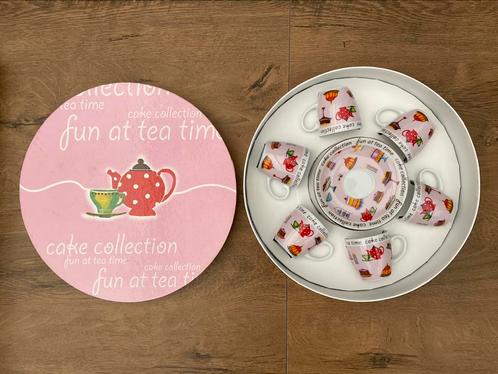 Nieuw kinder servies mini of poppen servies in doos Simla, Huis en Inrichting, Keuken | Servies, Zo goed als nieuw, Compleet servies