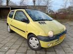 Leuke Renault Twingo / Nieuwe APK + Distrb / Panoramadak, Voorwielaandrijving, 600 kg, Origineel Nederlands, Handgeschakeld
