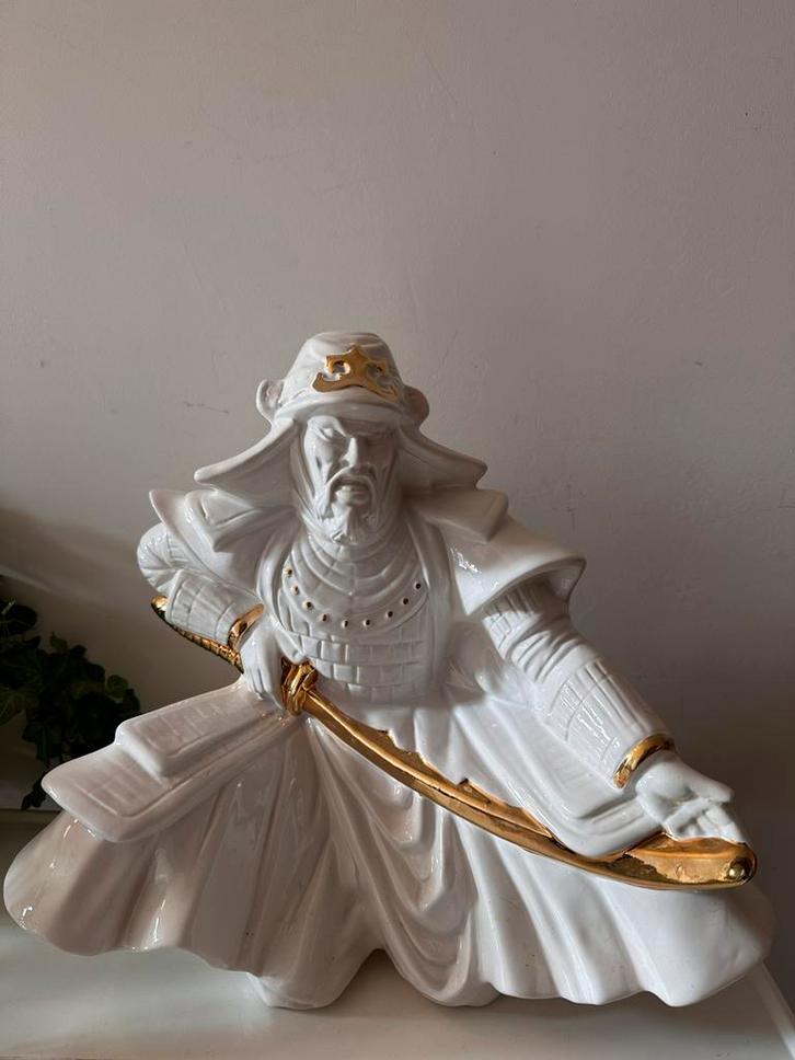 Italiaans porseleinen beeld samoerai, Antiek en Kunst, Antiek | Porselein, Ophalen of Verzenden