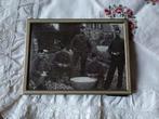 Oud fotolijstje met bol glas ( nr.19), Antiek en Kunst, Ophalen of Verzenden