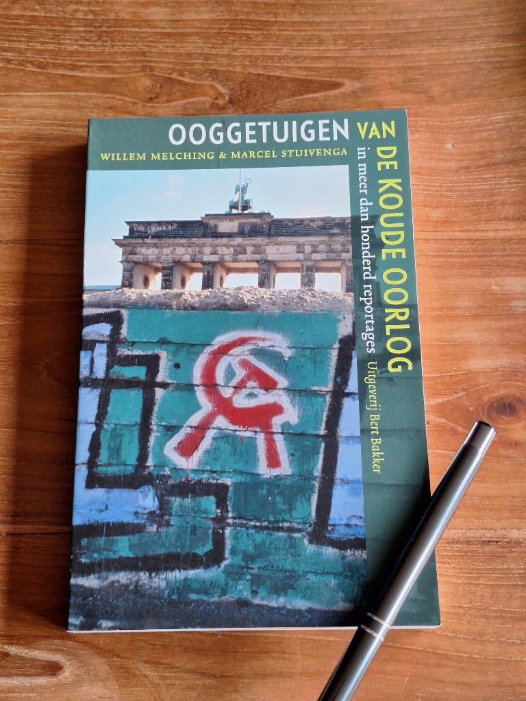 Ooggetuigen van de Koude Oorlog in meer dan 100 reportages, Ophalen of Verzenden, Tweede Wereldoorlog, Zo goed als nieuw, Overige onderwerpen