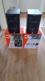 JBL LSR 305 Mk1 Studiomonitoren in nieuwstaat, Ophalen, JBL, Zo goed als nieuw, 120 watt of meer