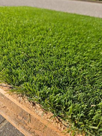 Kunstgras Oslo 27mm rollen 4 en 5 meter breed nu voor €12,95 beschikbaar voor biedingen