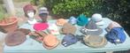 Lot van 18 vintage dames hoeden, mutsen, baretten, petten, Ophalen of Verzenden, Gedragen