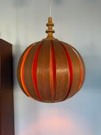 Vintage lamellen houten hanglamp ‘60, Hout, Vintage retro buisframe design rotan webbing papercord deens, Ophalen of Verzenden