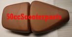 Zadel dubbel Lxv model bruin Turbho Rl-50 Iva Lux 50 BTC RIV, Ophalen of Verzenden, 50cc-Scooterparts, Info@50cc-scooterparts.nl