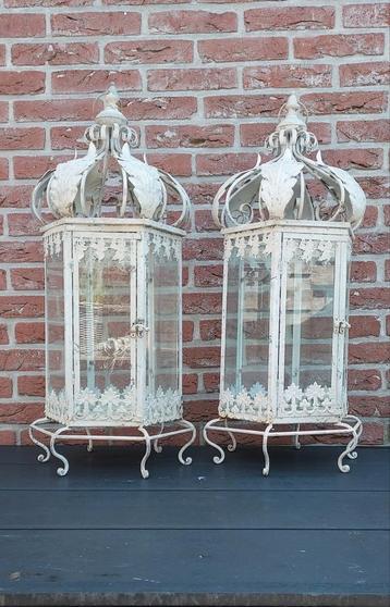 2 brocante grote tuinlantaarns windlichten beschikbaar voor biedingen