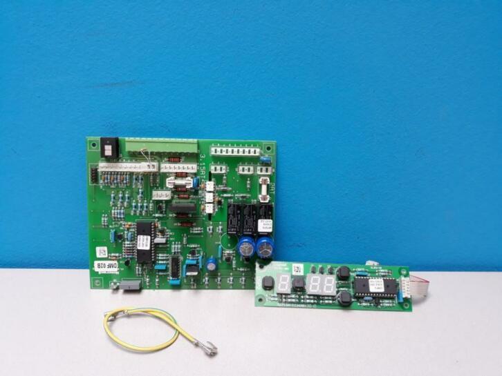 Printplaat set Agpo Ferroli 27/35 (Honeywell) DMF02B + DSP2, Doe-het-zelf en Verbouw, Verwarming en Radiatoren, Nieuw, Cv-ketel of Combi-ketel