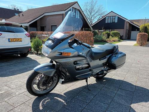 Te Koop HONDA Pan European ST1100 Stoppen ivm leeftijd (80), Motoren, Motoren | Oldtimers, Toermotor, meer dan 35 kW, 4 cilinders