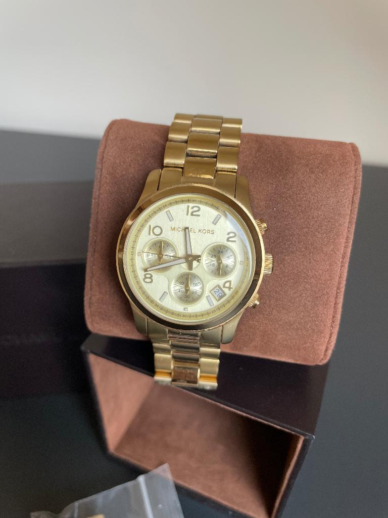 Michael Kors horloge, Sieraden, Tassen en Uiterlijk, Horloges | Dames, Overige merken, Staal, Polshorloge, Ophalen of Verzenden