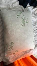 2 paar bamboo kussens Lucovitaal, Ophalen, Zo goed als nieuw, One size fits all