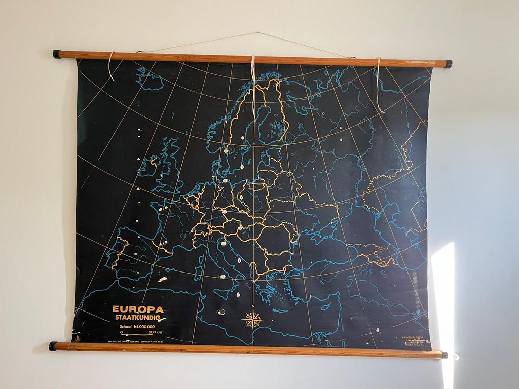Vintage schoolkaart Europa staatkundig, Antiek en Kunst, Antiek | Schoolplaten, Ophalen, Aardrijkskunde
