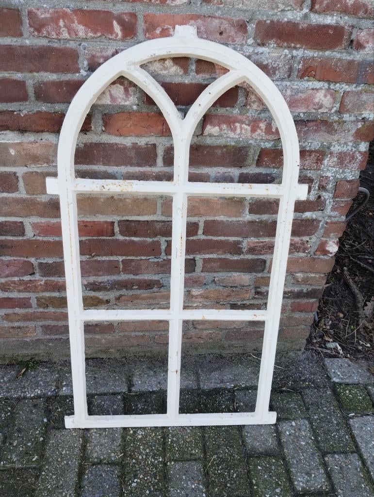 Gietijzeren stalraam / kerkraam (4 stuks) - 53.5x97.5 cm, Doe-het-zelf en Verbouw, Glas en Ramen, Ophalen, Gevelraam of Ruit, Gebruikt