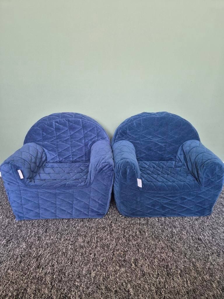 Kinderstoel / Kinderfauteuil blauw (Albero Mio velvet navy), Ophalen, Stoel(en)