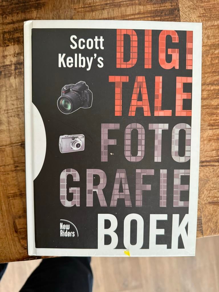 Scott Kelby's Digitale Fotografie Boek, Boeken, Kunst en Cultuur | Fotografie en Design, Ophalen of Verzenden, Gelezen, Fotografie algemeen